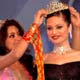 Amrita is crowned Pond's Femina Miss India - Universe 2005